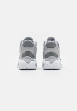 Jordan Max Aura 4 - High-Top Trainers - Cool Grey/Wolf Grey/White/Black -Jiaxin Sport Shop 00f77159e437493c98de7c28f554ac6d