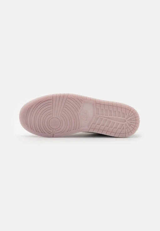 Air Jordan 1 Low Se - Trainers - Black/Iced Lilac/White -Jiaxin Sport Shop 023656ca1c82429c94fa8a77f5359268 scaled