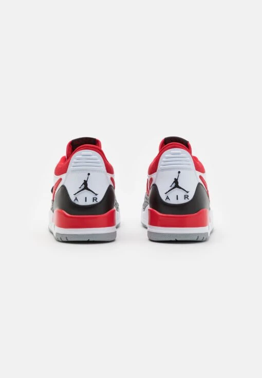 Air Jordan Legacy 312 - Trainers - White/Fire Red/Black/Wolf Grey -Jiaxin Sport Shop 02f8d828e3d14d00a3d252657b055cb7 scaled