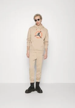 Jordan Sweatshirt - Desert -Jiaxin Sport Shop 03e77a33682b4c01b4f09795f6347bd7