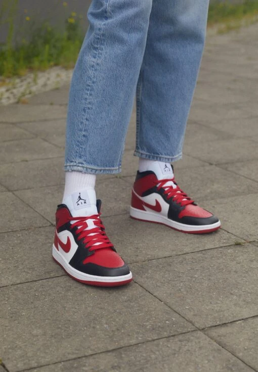 Air Jordan 1 Mid - High-Top Trainers - Black/Gym Red/White -Jiaxin Sport Shop 05d421daecde4563aed3e887c1a986e0 scaled