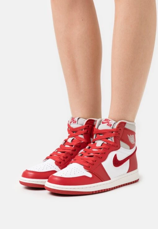 W Air Jordan 1 Retro Hi Og - High-Top Trainers -Jiaxin Sport Shop 06893739f3e248d48737c9b330814c4c scaled