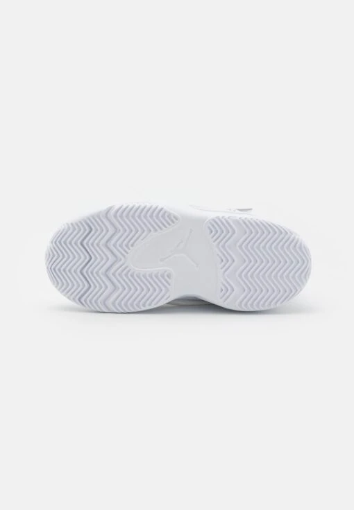 Jordan Max Aura 4 Unisex - Basketball Shoes - White/Pure Platinum -Jiaxin Sport Shop 071a05693229438b947a183931515b85 scaled