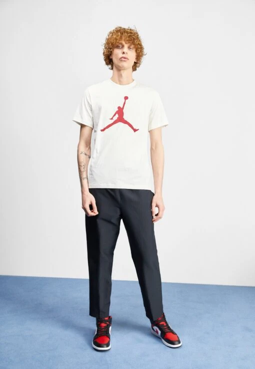 Jordan Jumpman Crew - Print T-Shirt - Sail/Cardinal Red -Jiaxin Sport Shop 0c5d32a81d55423da3b8aef0ccabe39e scaled