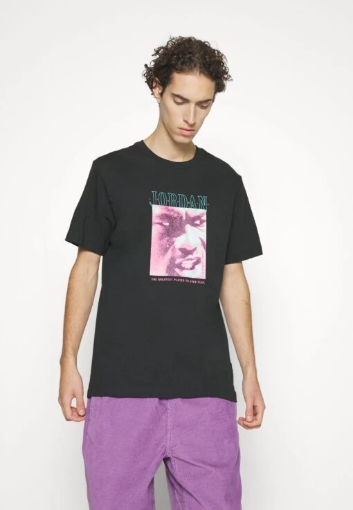Jordan Brand Crew - Print T-Shirt - Black/Polarized Blue -Jiaxin Sport Shop 0f0215e20b5044a38cb1f24ab7e99ed2 scaled