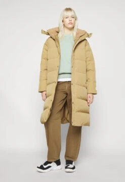 Jordan Flight - Down Coat - Driftwood -Jiaxin Sport Shop 1051eb354d97404e972f9824ea11e8a3