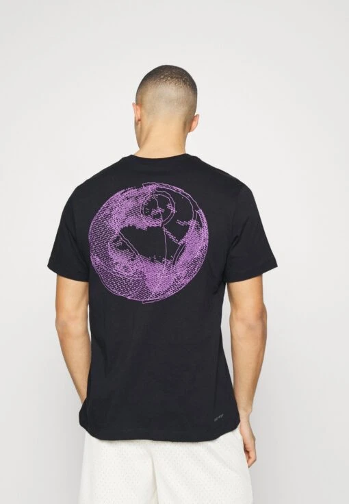 Jordan Crew - Print T-Shirt - Black/Rush Fuchsia -Jiaxin Sport Shop 15d4b769e5774be5b8c4643ca0e866a1 scaled