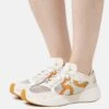Jordan Delta 3 - Trainers - Beige/White