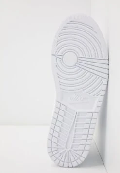 Air Jordan 1 Mid - High-Top Trainers - White -Jiaxin Sport Shop 19612847b6af472198610fb49d37ea66