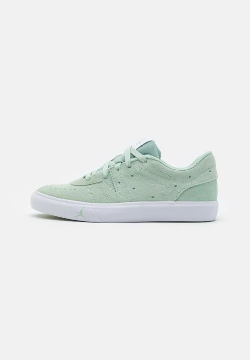 Wmns Jordan Series Es - Trainers - Pistachio Frost/White -Jiaxin Sport Shop 1b82e126493e4d02af2f56ae6507dccf scaled