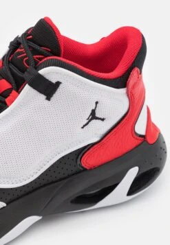 Jordan Max Aura 4 - High-Top Trainers - White/Black/University Red -Jiaxin Sport Shop 1da2b23cc7fc4082a553bbdf1e958a23