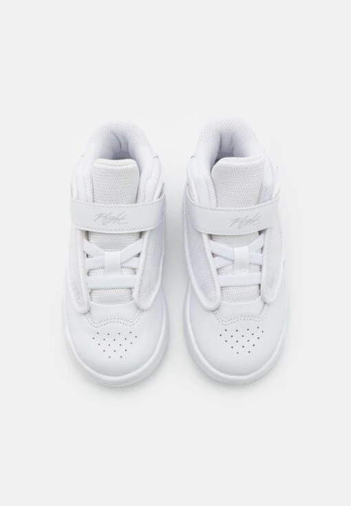 Jordan Max Aura 4 Unisex - Basketball Shoes - White/Pure Platinum -Jiaxin Sport Shop 1e087410867b481bb0daffbd17e33efa scaled