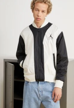Jordan Bomber Jacket - Sail/Black
