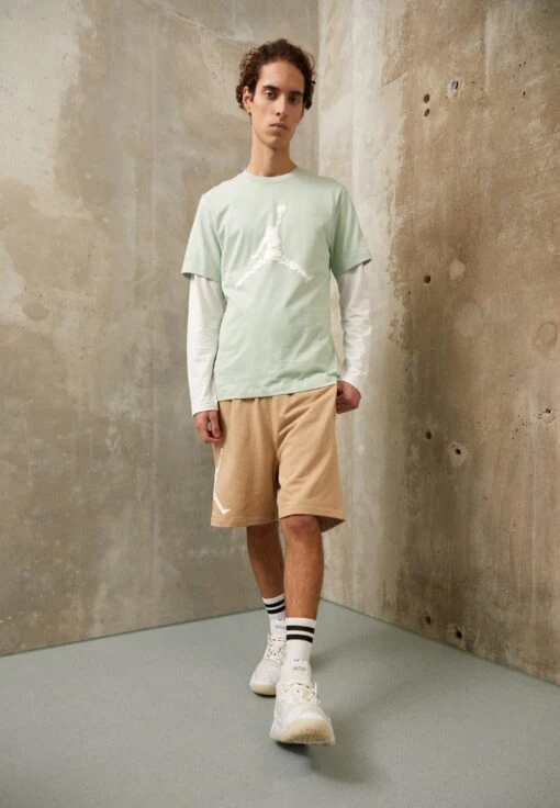 Jordan Crew - Print T-Shirt - Pistachio Frost/White -Jiaxin Sport Shop 23cd28cf8bfb40cfba138c816506e09b scaled