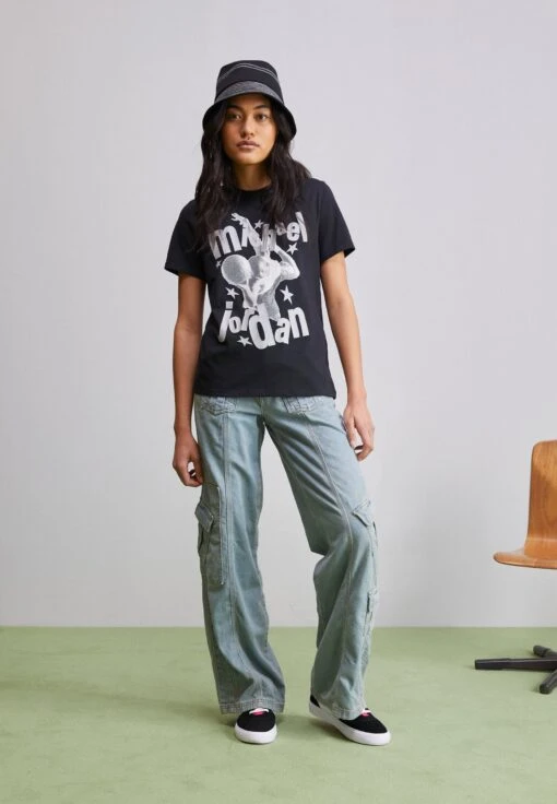 Jordan Crew Tee Core - Print T-Shirt - Black -Jiaxin Sport Shop 24922865479d43d4a9af5f20d238c534 scaled
