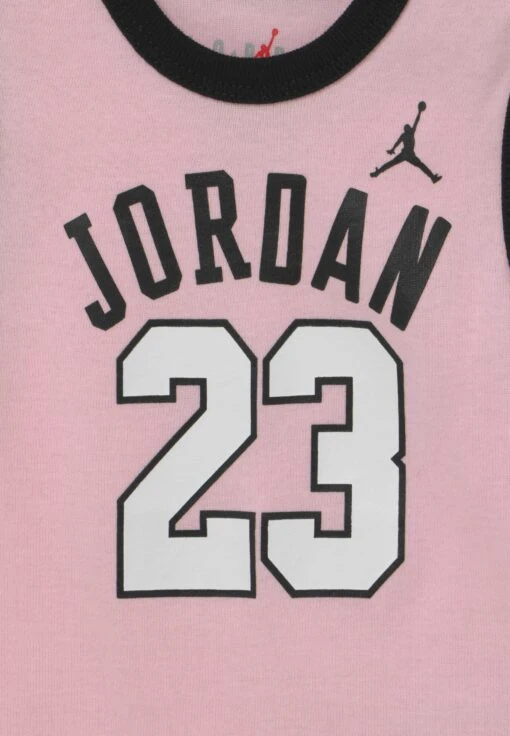 Jordan 23 Set Unisex - Beanie - Pink Foam -Jiaxin Sport Shop 25f8406549c148509ccf8883ec5ef7f9 scaled