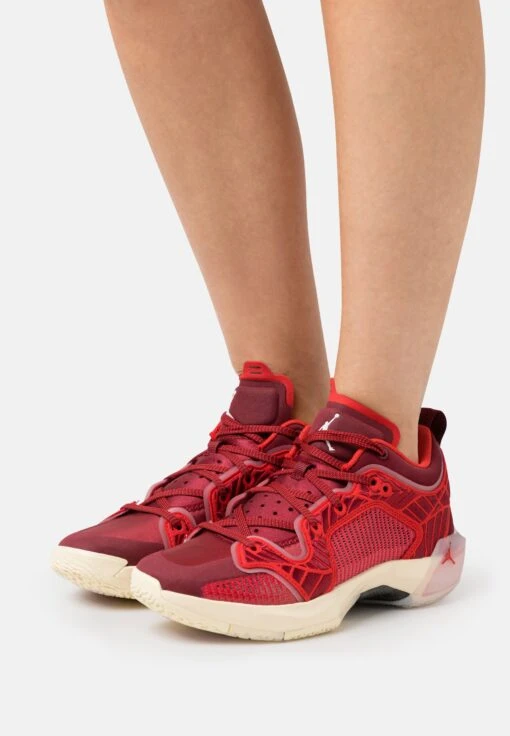 W Air Jordan Xxxvii Low - Trainers -Jiaxin Sport Shop 268b7d2ebb624dcf82bdde05f6debcaa scaled