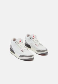 Air Jordan 3 Retro - High-Top Trainers - Summit White/Fire Red/Black/Cement Grey