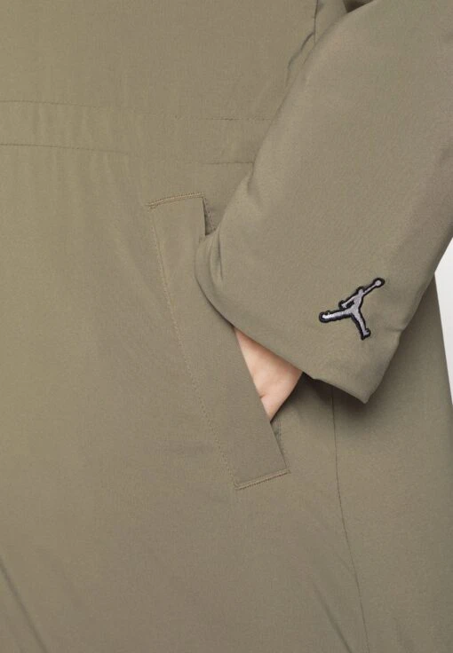 Jordan Flight - Trenchcoat -Jiaxin Sport Shop 2d72a7a23ac749a3856a5dca8fd80a90 scaled
