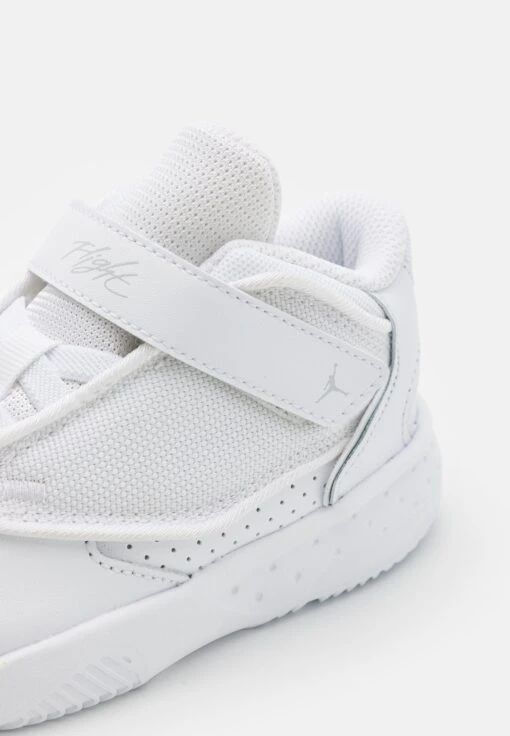Jordan Max Aura 4 Unisex - Basketball Shoes - White/Pure Platinum -Jiaxin Sport Shop 2e3584f067db4219957ae79a61456d4c scaled