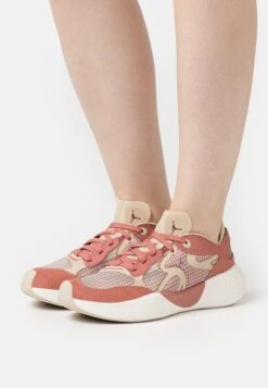 Jordan Delta 3 - Trainers - Canyon Pink/Cherrywood Red