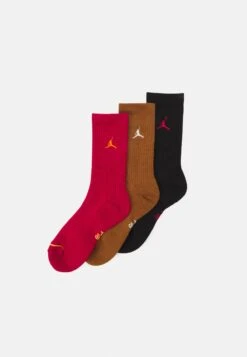 Jordan Everyday Max Crew 3 Pack - Sports Socks - Cardinal Red/Vivid Orange/Black/Cardinal Red/Light British Tan/Sail