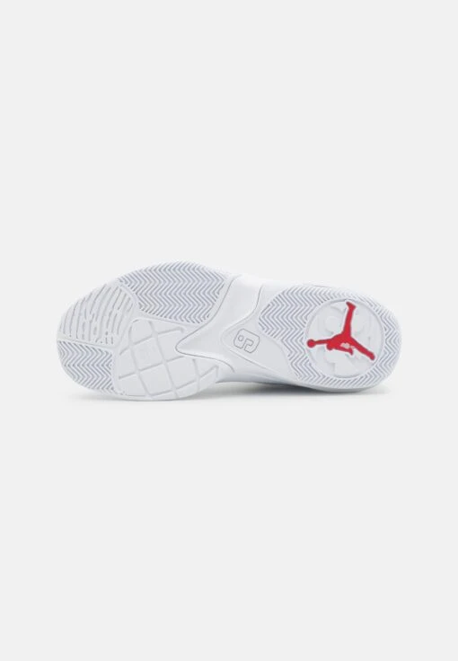 Jordan Max Aura 3 - High-Top Trainers - White/University Red/Pure Platinum/Black -Jiaxin Sport Shop 391ea2aa1c274e72a31d23b6876f64b0 scaled