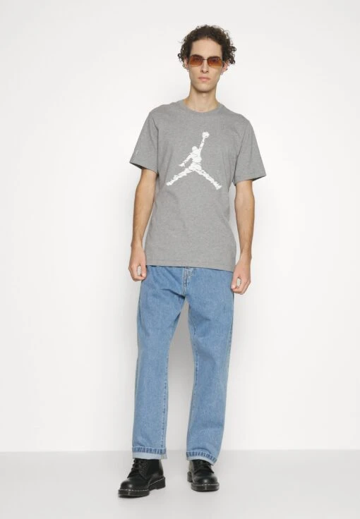Jordan Crew - Print T-Shirt - Carbon Heather -Jiaxin Sport Shop 409c15438e4d48d5b37288e951d58bad scaled