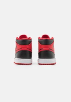 Air Jordan 1 - High-Top Trainers - Black/Fire Red/White -Jiaxin Sport Shop 40ffeb50703b44b0bd0d0ef136c869b1