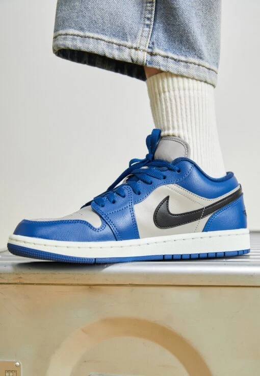 Air Jordan 1- Trainers - French Blue/Black/College Grey/Sail -Jiaxin Sport Shop 42a447f8d9684336be4377c31fbd4481 scaled