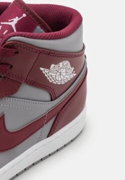 Air Jordan 1 - High-Top Trainers - Cherrywood Red/White/Cement Grey -Jiaxin Sport Shop 42b83c10cc6649bb882161f3b87c6424