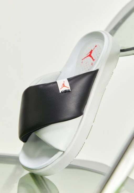 Jordan Sophia Slide - Mules - Off White/Infrared/Black -Jiaxin Sport Shop 44f820e121884c0daab4e6b07b6d8c34 scaled