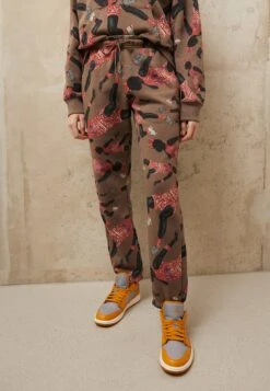 Jordan Pant - Tracksuit Bottoms - Palomino