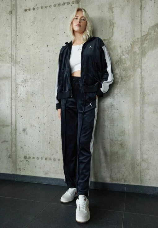 Jordan Flight Pant - Tracksuit Bottoms -Jiaxin Sport Shop 4e9c7d59938144f58626f51d9475a171 scaled