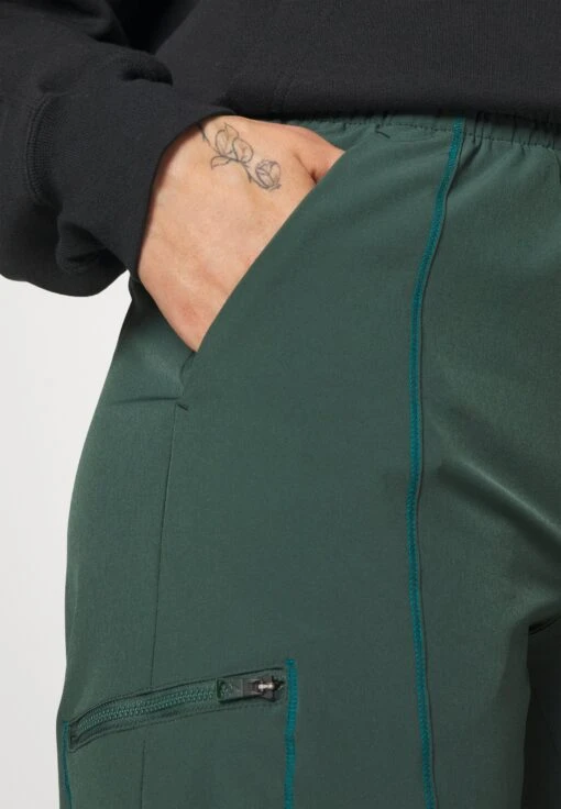 Jordan Tunnel Pant - Tracksuit Bottoms -Jiaxin Sport Shop 4fd7d6fa40f84b3da79ac64c1b610a89 scaled