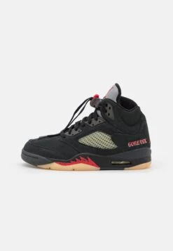 Wmns Air Jordan 5 Retro Gtx - High-Top Trainers - Off Noir/Fire Red/Black/Muslin