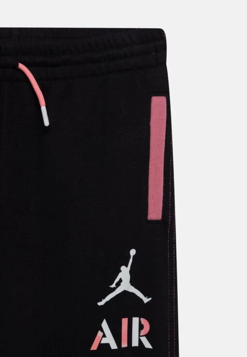 Jordan Air Focus - Tracksuit Bottoms - Black -Jiaxin Sport Shop 58dd650ef98743f984039980826cee4c scaled