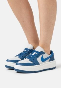 Air Jordan 1 Elevate - Trainers - French Blue/Sport Blue/Neutral Grey/Sail