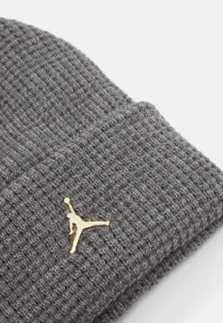 Jordan Beanie Utility Unisex - Beanie - Carbon Heather/Metallic Gold -Jiaxin Sport Shop 5c38ff81101b42cf90f659b41f072518