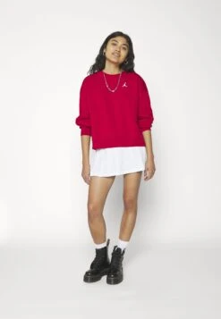 Jordan Crew - Sweatshirt - Gym Red -Jiaxin Sport Shop 5e8a20b374ef4413b9e4bb9d3edef639