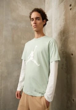 Jordan Crew - Print T-Shirt - Pistachio Frost/White