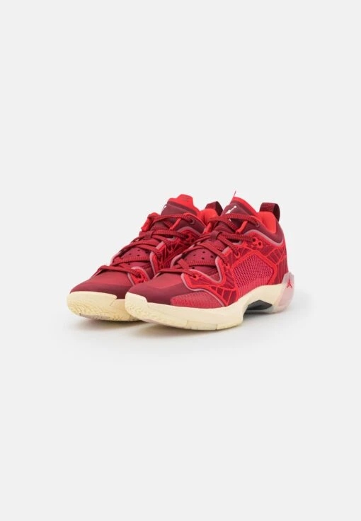 W Air Jordan Xxxvii Low - Trainers -Jiaxin Sport Shop 63c5c2459f224db2a991958ba753198e scaled