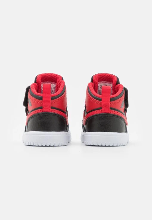 Jordan Mid Unisex - Training Shoe - Black/Fire Red/White -Jiaxin Sport Shop 65989afc761b4f91b59cca071902703e scaled