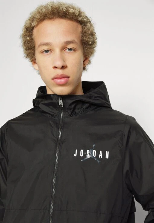 Jordan Jacket - Windbreaker - Black/Smoke Grey -Jiaxin Sport Shop 6a2f027c31ab44c2aea7ab1c48afbaa9 scaled