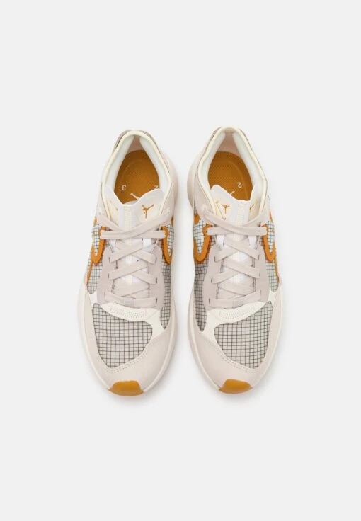 Jordan Delta 3 - Trainers - Beige/White -Jiaxin Sport Shop 6a61d22b4b6c4226a91f9f278b0d3130 scaled