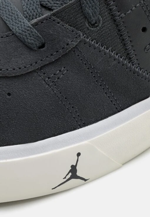 Jordan Series Es - Trainers - Anthracite/University Red/White/Sail -Jiaxin Sport Shop 6cbd2e8c28114148a82df9b41cc86945 scaled
