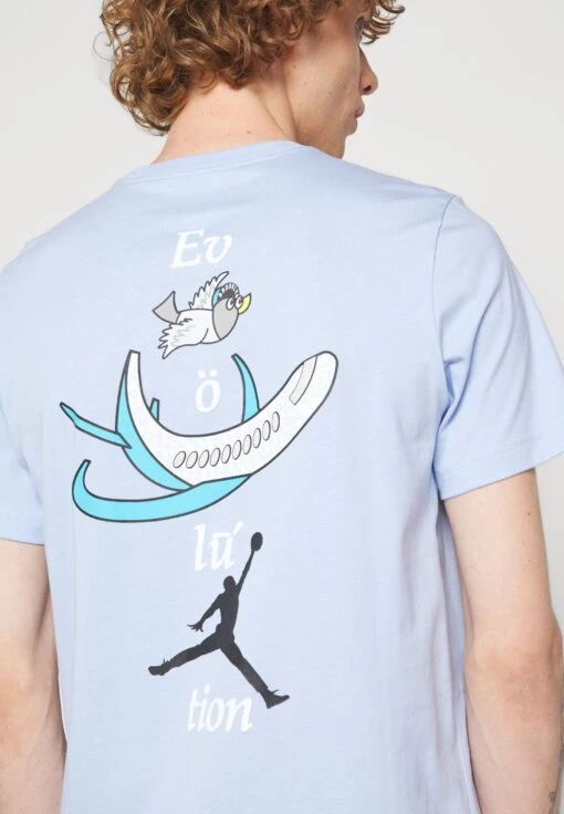Jordan Brand Crew - Print T-Shirt - Royal Tint/Baltic Blue/Black) -Jiaxin Sport Shop 6d8b69c04366422e9bfb13f34848a59d scaled