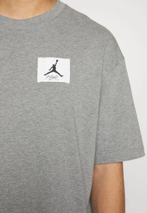 Jordan Basic T-Shirt - Carbon Heather -Jiaxin Sport Shop 705e81b1144e4ad28e7930bb3ddde54d scaled