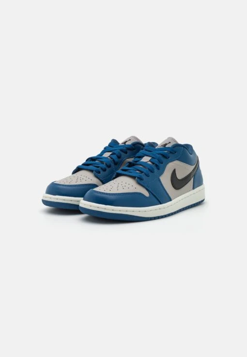 Air Jordan 1- Trainers - French Blue/Black/College Grey/Sail -Jiaxin Sport Shop 717a7d424b304091ba9ba8c6bc6183a3 scaled