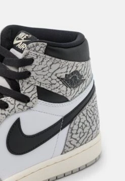 Air Jordan 1 Retro Unisex - High-Top Trainers - Tech Grey/Muslin/Black/White -Jiaxin Sport Shop 7450756e64e74c158316d1c37224ecef